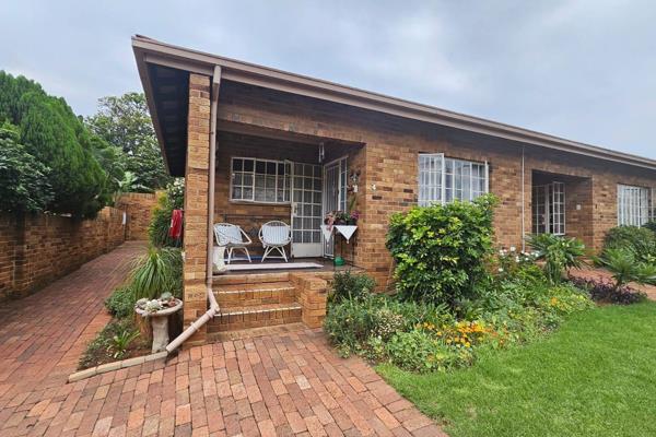 Enjoy a secure and relaxed lifestyle in this well-maintained 1-bedroom garden unit, ideal for the mature buyer. The unit features a ...