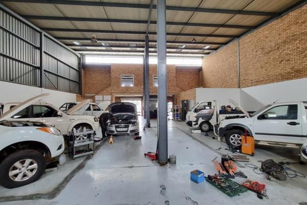 Well-Positioned Mini Industrial Park in Centurion – 4 Units with Easy Access to N1 ...