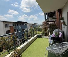 Apartment / Flat for sale in Greenstone Crest