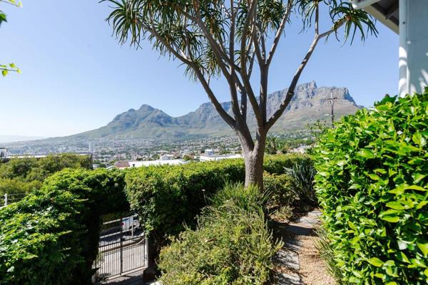 Welcome to a remarkable opportunity in the heart of Tamboerskloof, Cape Town, where your ...