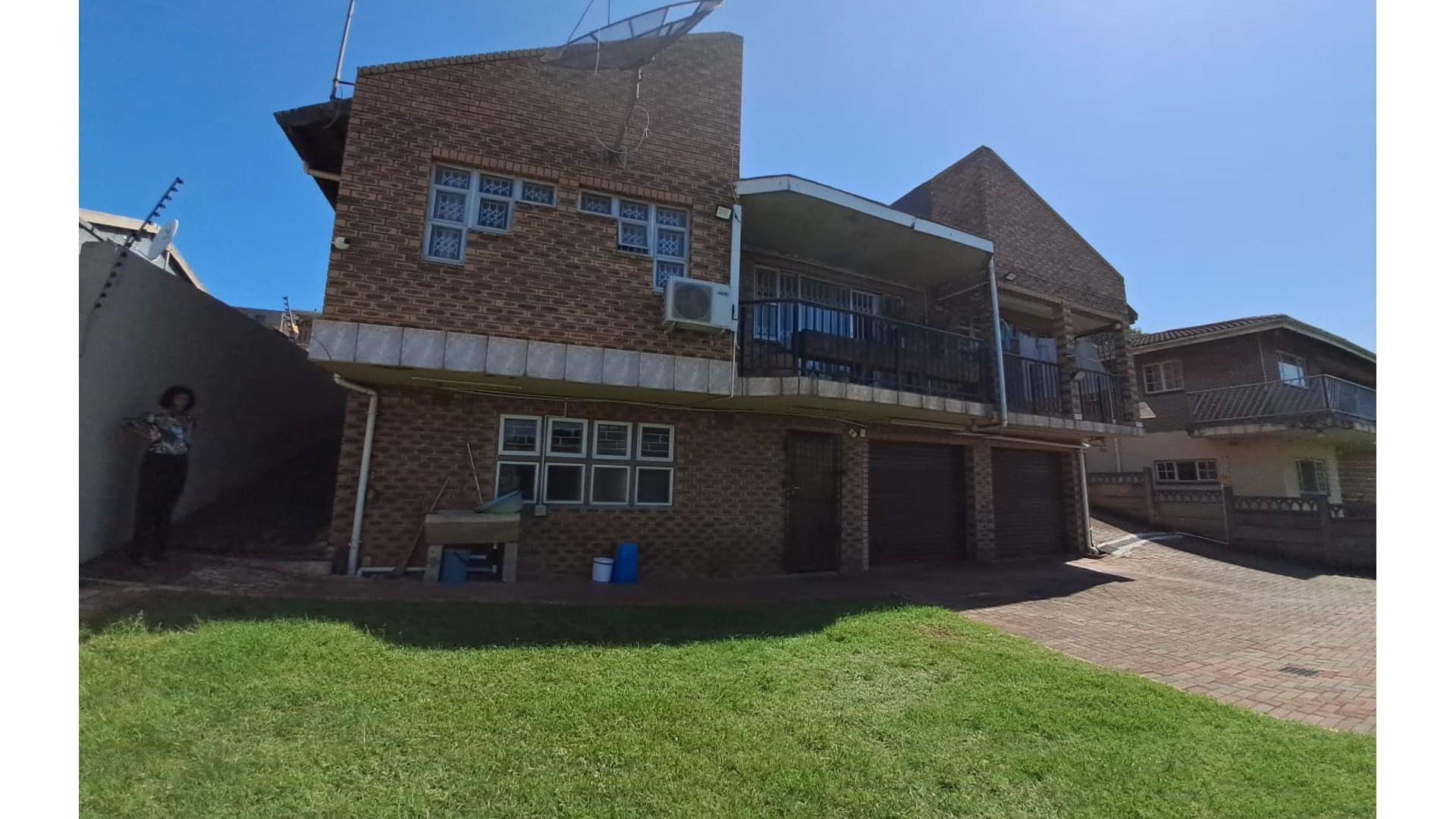 Lotus Park Property : Property and houses for sale in Lotus Park ...
