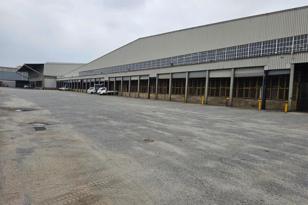 Situated in the vibrant center of Roodekop, this expansive warehousing and manufacturing ...