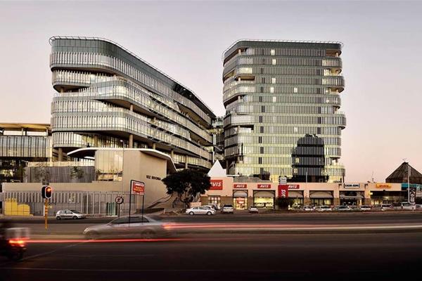 P grade offices to let in Sandton 

Great prime space 102 Rivonia Road, a P-Grade ...