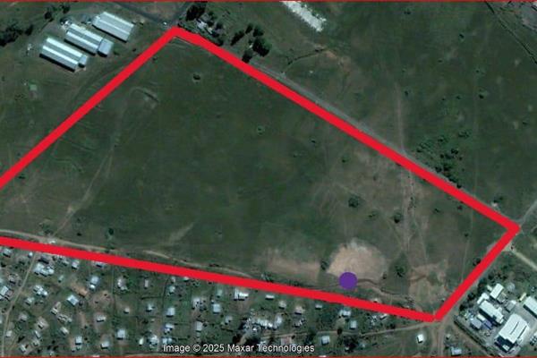 This vacant Land is situated close to Central Business District - Hammarsdale
* 129,650sqm
* Platform is near level
* Asking Price ...