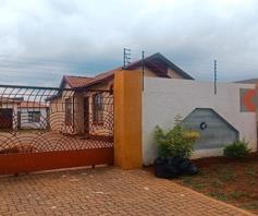 House for sale in Vosloorus