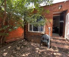 Townhouse for sale in Langenhovenpark