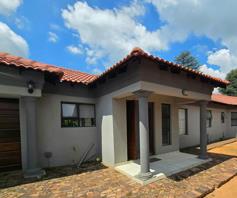 House for sale in Crystal Park