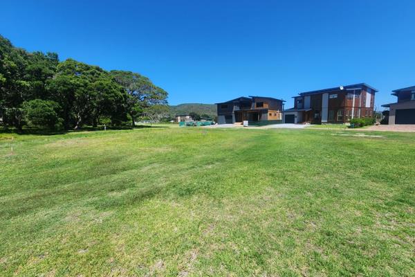 Nestled within the serene and picturesque Lake Brenton Eco
Estate in Knysna, this level ...