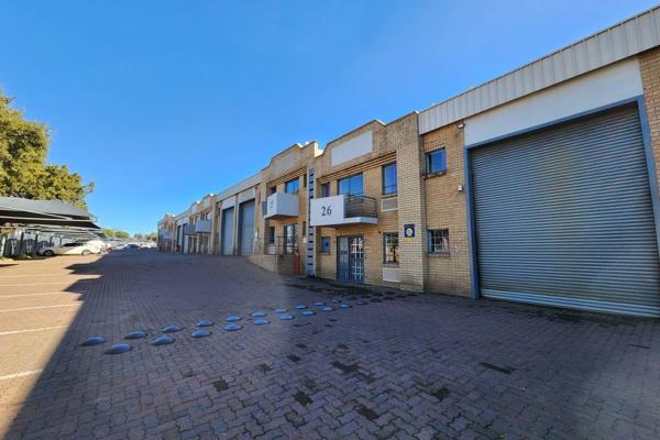 This meticulously maintained 265m2 warehouse in Driehoek, Germiston, is now available ...