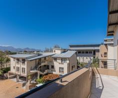 Apartment / Flat for sale in Somerset West Mall Triangle