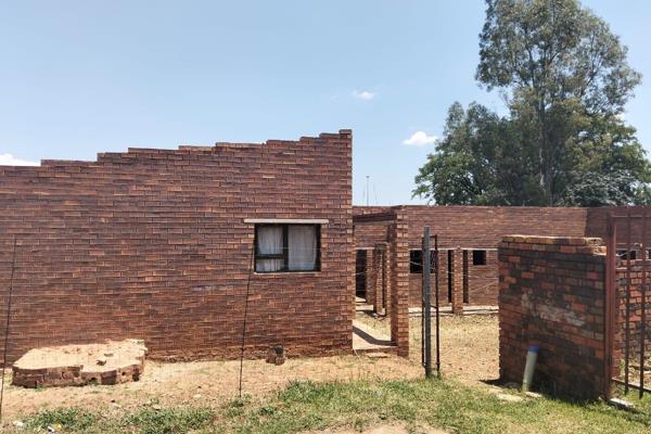 Investment property not to be missed!
We take this opportunity to introduce this investment property to you in Eersterust.
Eight well ...