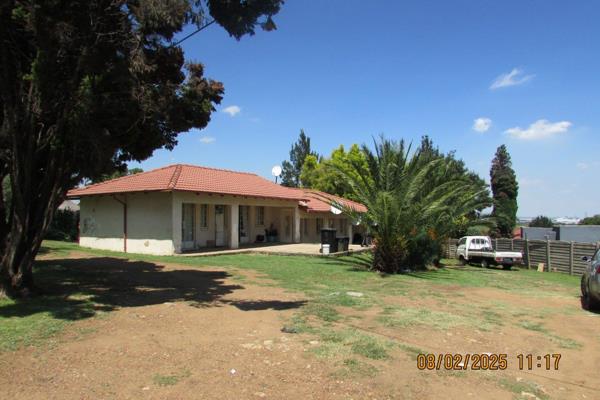 Ideal property for Additional Rental Income!

Consisting of the following:

4 Separate Rooms with own Bathrooms (Shower/ ...