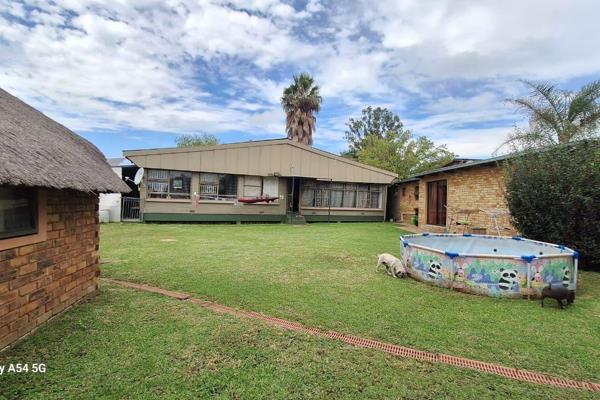 Discover this well-maintained 3-bedroom home in the heart of Brenthurst Park, offering both comfort and convenience. The property ...