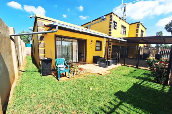 Want to get away from the hustle and bustle of town, then this beautiful modern double storey house will tick all the boxes.

This ...