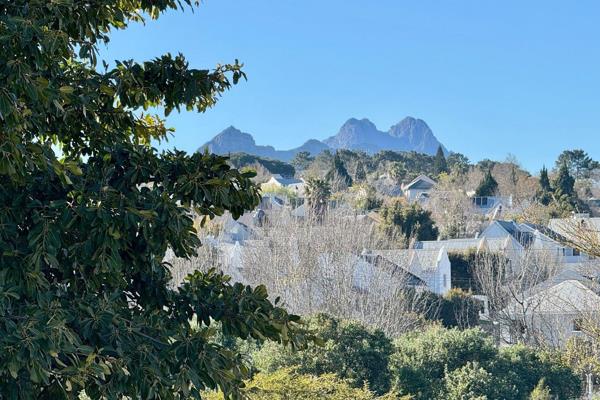 Welcome to your dream home in the heart of Stellenbosch! This stunning 3-bedroom house ...