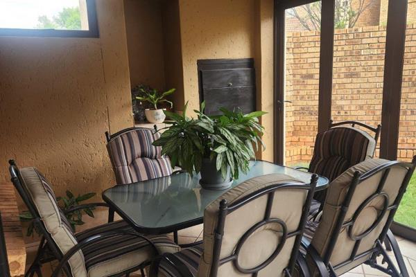 Ground Floor Unit TO LET IN THE WILDS FOR 1 MARCH @ R 11 500-00

This beautiful 2-bedroom Townhouse in The Wilds Estate offers a ...