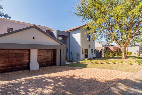 Going on Auction: Wednesday 26 February 2025
Reserve Price: R4 000 000.00. (All offers will be reviewed)
Expected opening bid: R3 900 ...