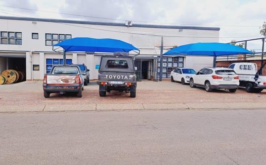 Industrial Property for sale in Silverton