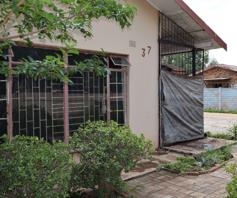 House for sale in Vanderbijlpark CW 2