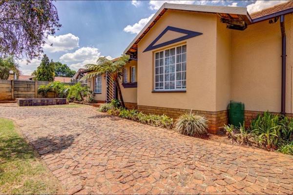 Nestled in a tranquil street in the heart of Marlands, this impeccably maintained property is an ideal choice for first-time buyers or ...