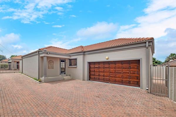 Offers From R2 325 000.00.
This elegantly designed home offers a seamless blend of ...