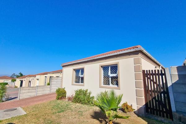 3-Bedroom Home for Rent in Protea Pines (Northpine)
Located in a quiet street, this well-maintained home offers comfort, convenience ...