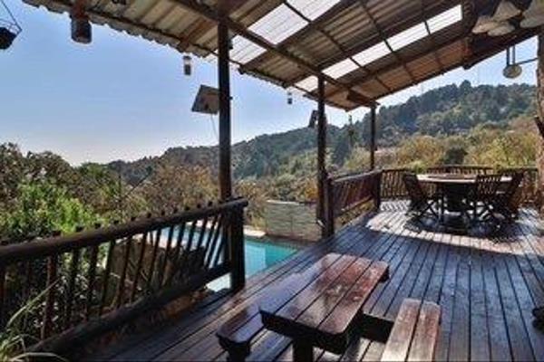 If you are a nature enthusiast seeking adventure and tranquility, this extraordinary property is your dream come true!
Nestled in a ...