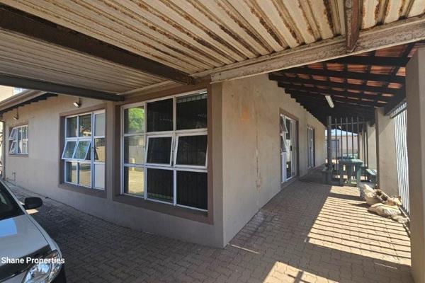 TEAM SHANE PROPERTIES | Office space available for rent in Goble Road, Morningside. 

Unit 1 – R12,000:
100m2
1 massive room ...