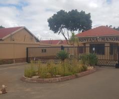 Townhouse for sale in Christiaanville AH