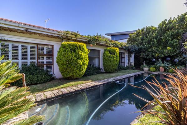 This delightful home is ideally situated in the desirable, leafy suburb of Mostertsdrift, just moments away from all essential ...