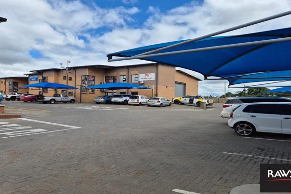 Very neat office building with a professional feel to it, situated in the heart of Rustenburg&#39;s commercial hub.  It&#39;s location ...