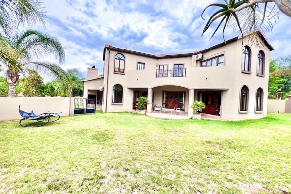 Welcome to your dream home located in the sought-after Carlswald area of Gauteng, South Africa. This stunning 4-bedroom, 4-bathroom ...