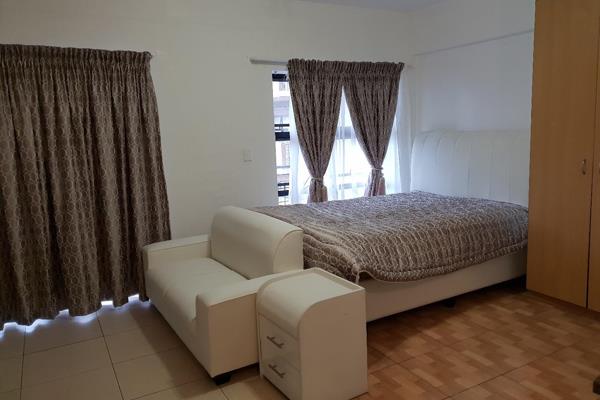 Milpark Mews Ad (39 Stanley Avenue, Braaamfotein WERF)

Bachelor Unit available for ...