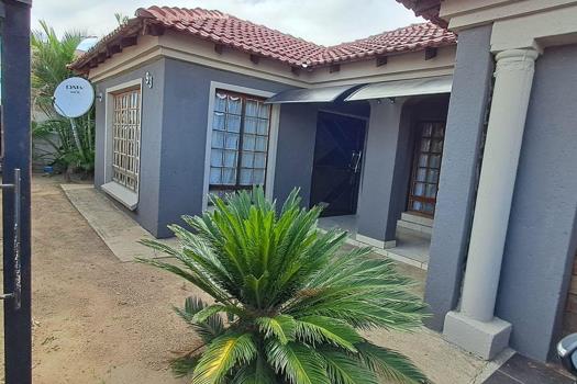 3 Bedroom House for sale in Seshego 9B