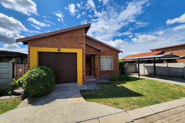 Impressive Modern Home in Freedom Park

Discover a remarkable opportunity to own a fairly new and formidable house in the ...