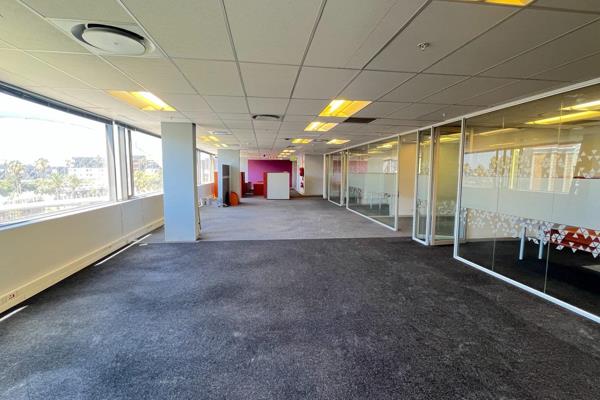 330m2 office available in Century City, Cape Town.

The unit is located in the Mazars ...