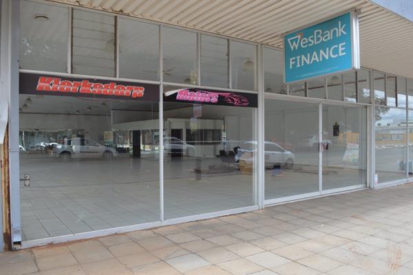 Positioned on a prominent corner in the thriving CBD of Klerksdorp, this expansive retail property offers unparalleled visibility and ...