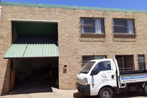 This industrial facility to let consists of the following specifications:

- 1 x ...