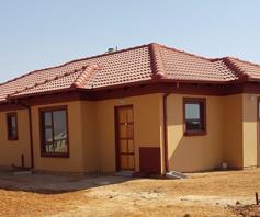 House for sale in Soshanguve WW