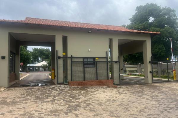 Fauna Park, Tzaneen.
Newly built house for sale in Yellow Wood Estate.
This newly built house is in the beautiful, evergreen Yellow ...