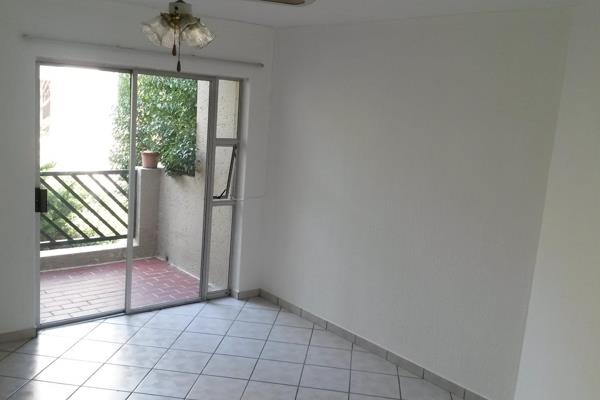 Beautifully maintained, Studio/Batchelor appartment in Bryanston, in well managed ...