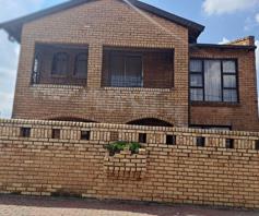 House for sale in Moroka North