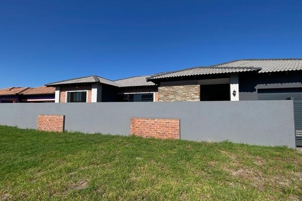 Located in the heart of Middelburg, this exceptional property offers the ultimate in modern, effortless living. Designed with comfort ...