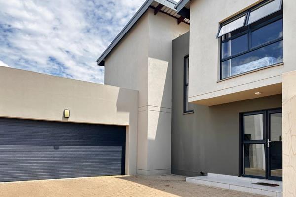 Exquisite modern 3-Bedroom Townhouse in a Sought-After Location in Equestria – For Sale and  for Rent

This charming double-storey ...