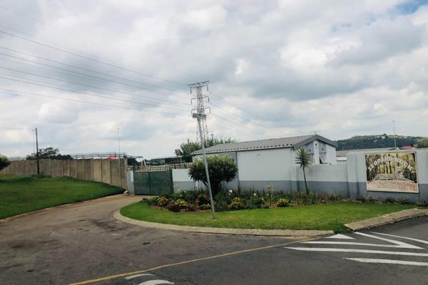 Two bedroom town house located in the desirable Ridgeway area of Johannesburg- perfect ...