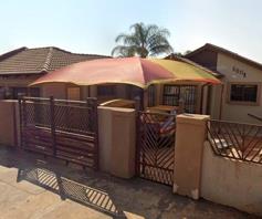 House for sale in The Orchards