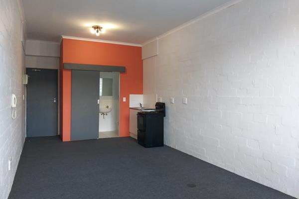 Entry level Investment, 4th floor Studio apartment up for grabs.

Currently tenanted ...