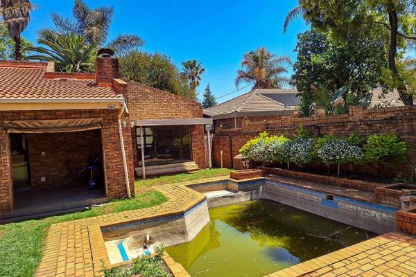 Insolvent Estate Sale: 4-Bedroom, 2-Bathroom Home in Sunward Park Secure Estate with ...