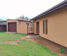 House for sale in Lenasia Ext 10