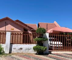 House for sale in African Jewel